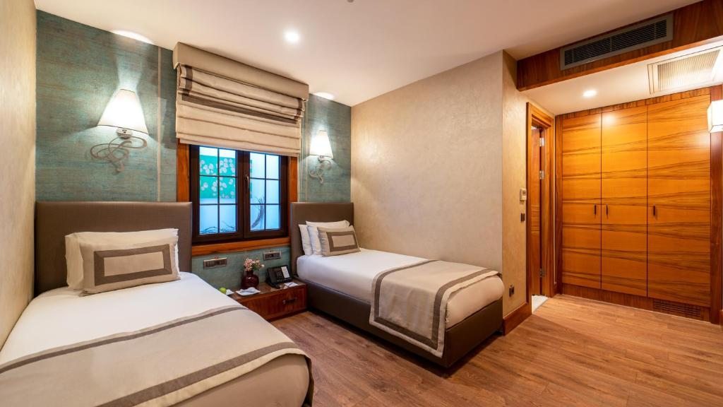 Двухместный (Стандартный двухместный номер с 2 отдельными кроватями) отеля Biz Cevahir Hotel Sultanahmet, Стамбул