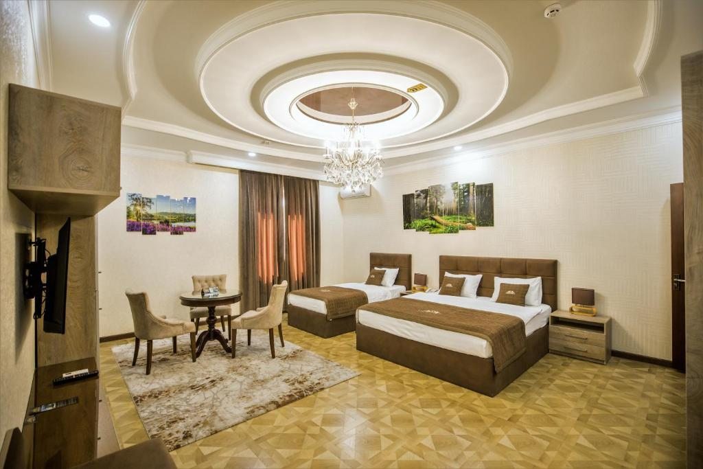 Сьюит (Полулюкс) отеля Leader Hotel, Ташкент