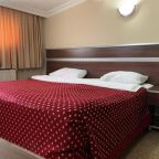 Двухместный (Двухместный номер с 1 кроватью или 2 отдельными кроватями и собственной ванной комнатой), Blue Sea Hotel