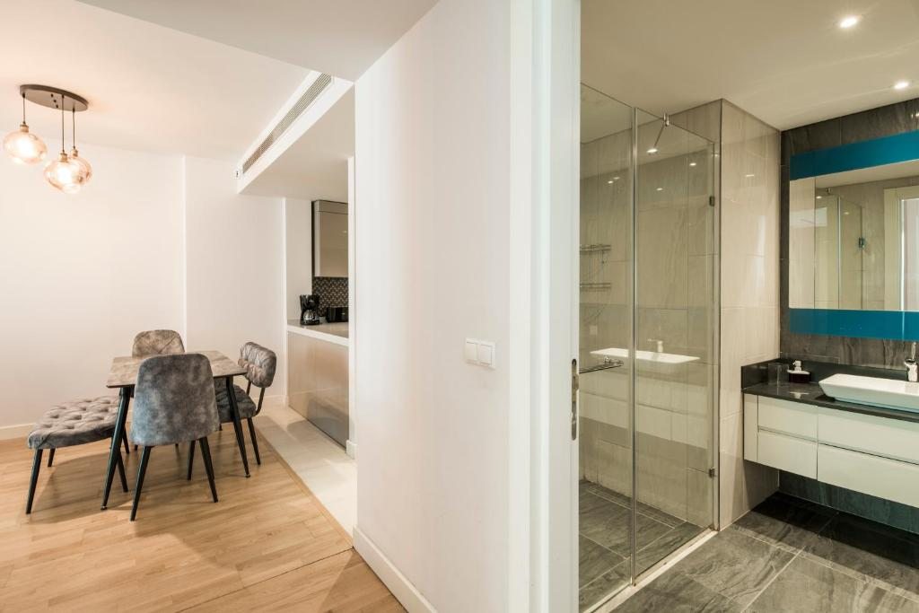 Апартаменты (Апартаменты с 3 спальнями), Classy Suite Taksim