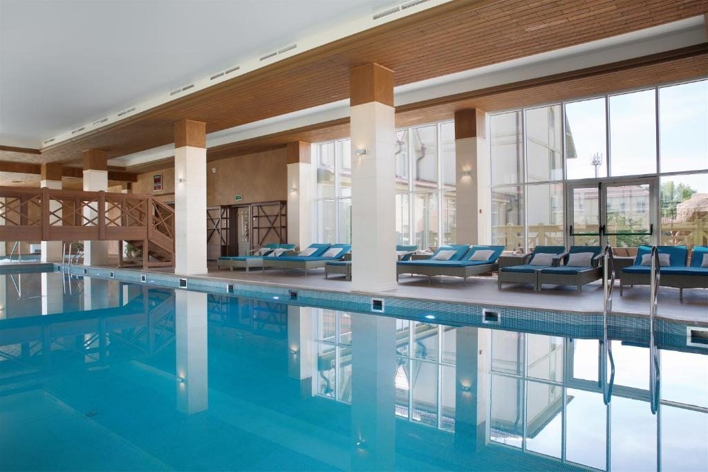 Крытый бассейн, Отель Alean Family Resort & SPA Doville 5* Ultra All Inclusive