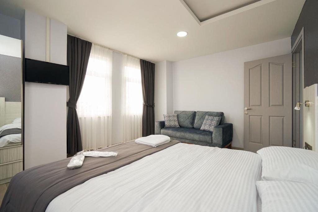 Апартаменты (Апартаменты с 1 спальней), Element Residence