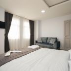 Апартаменты (Апартаменты с 1 спальней), Element Residence