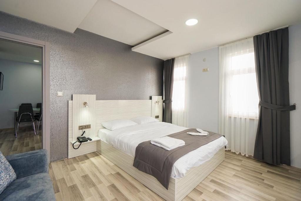 Апартаменты (Апартаменты с 1 спальней), Element Residence