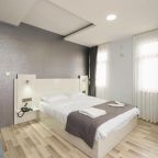 Апартаменты (Апартаменты с 1 спальней), Element Residence