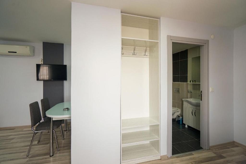 Апартаменты (Апартаменты с 1 спальней), Element Residence