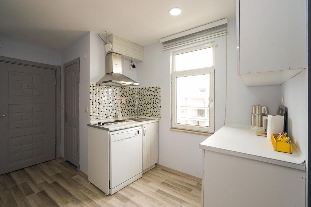 Апартаменты (Апартаменты с 1 спальней), Element Residence