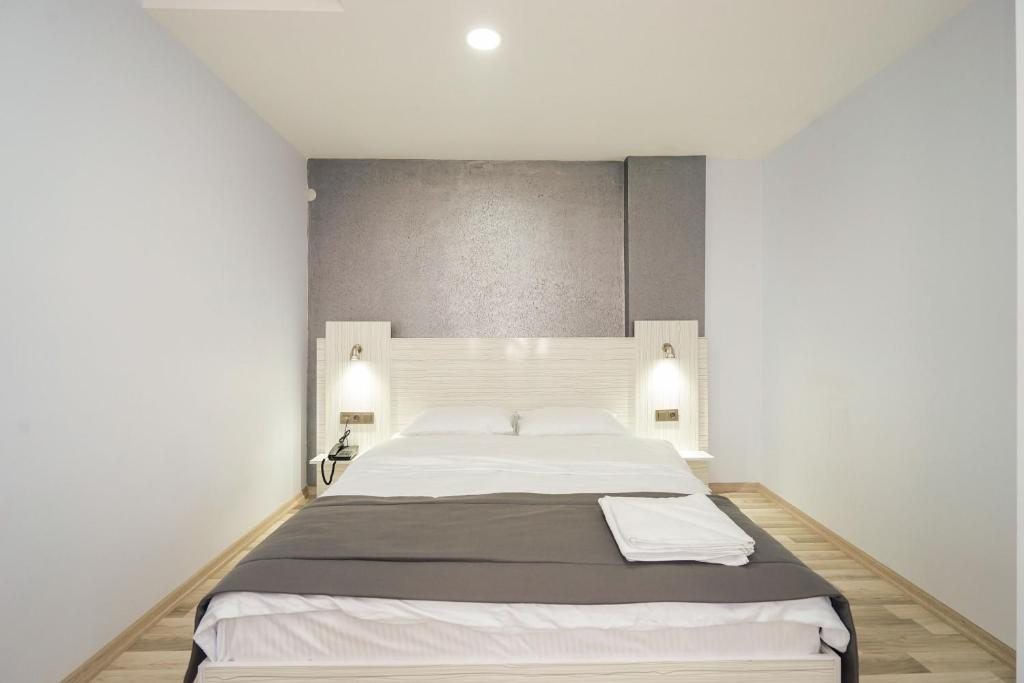 Апартаменты (Апартаменты с 1 спальней), Element Residence
