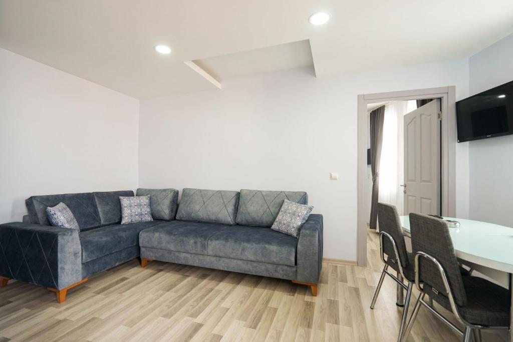 Апартаменты (Апартаменты с 1 спальней), Element Residence