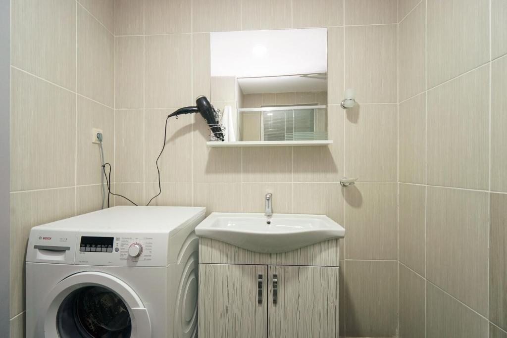 Апартаменты (Апартаменты с 1 спальней), Element Residence