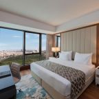 Сьюит (Люкс с видом на город - Бесплатный доступ в спа-центр), Elite World Asia Hotel