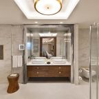 Сьюит (Президентский люкс), Elite World Asia Hotel