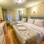 Семейный (Семейный номер Делюкс), Florenta Hotel