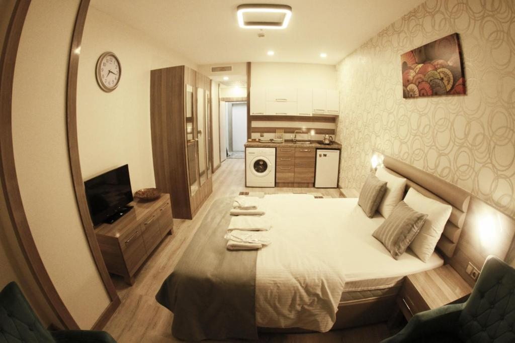 Студио (Номер-студио Делюкс) апартамента New Suites Istanbul, Стамбул