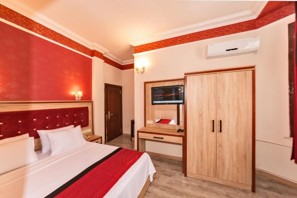 Двухместный (Стандартный двухместный номер с 1 кроватью) отеля Olimpic Hotel, Стамбул