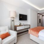 Семейный (Смежный семейный номер с 2 спальнями), Sherry Suites Karaköy