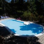 Открытый плавательный бассейн, Санаторий Сосновая роща