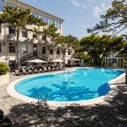 Открытый плавательный бассейн, Санаторий Сосновая роща