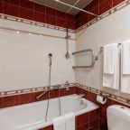 De Luxe (1), Санаторий Сосновая роща