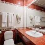 De Luxe (1), Санаторий Сосновая роща