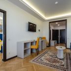 Сьюит (3), Санаторий Сосновая роща