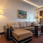 Сьюит (3), Санаторий Сосновая роща