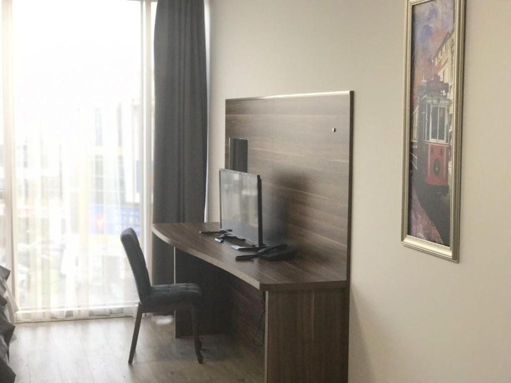 Сьюит (Стандартный двухместный люкс с 1 кроватью), Skyport Istanbul Hotel