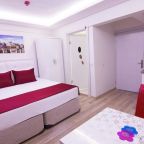 Студио (Улучшенный номер-студио (для 3 взрослых)), Taksim Istiklal Suites