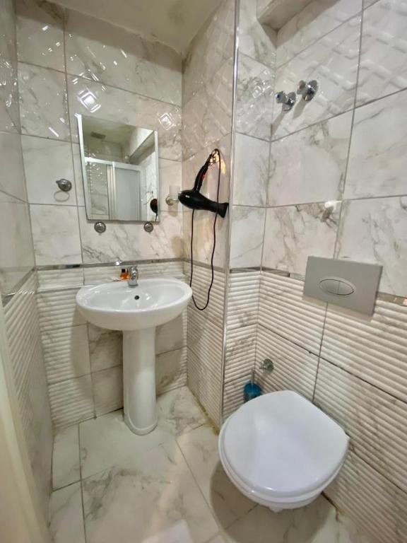 Четырехместный (Улучшенный четырехместный номер), Taksim Pandora residence