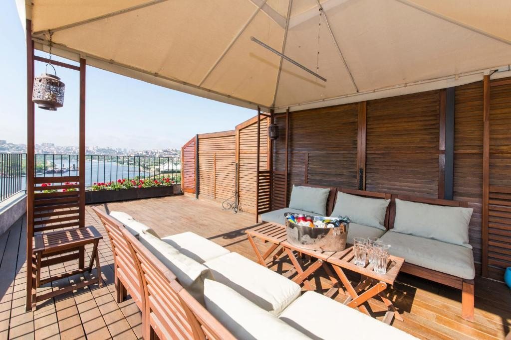Семейный (Семейный номер с террасой и видом на море), Terrace Suites Istanbul