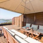 Семейный (Семейный номер с террасой и видом на море), Terrace Suites Istanbul