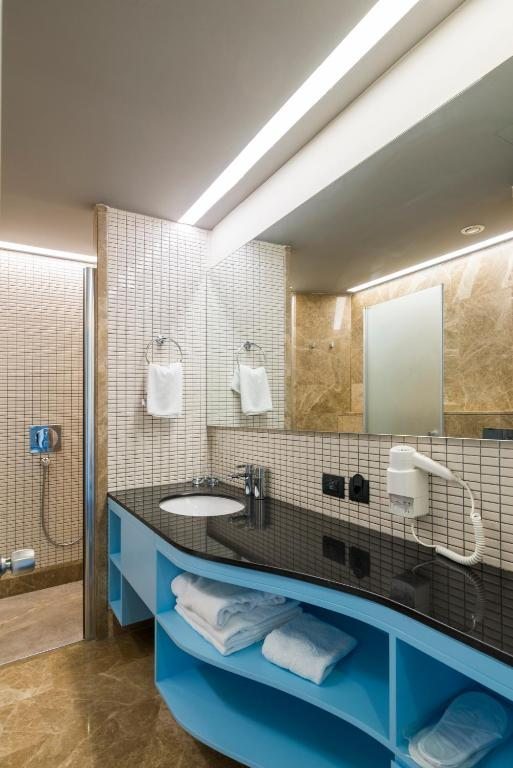 Апартаменты (Семейные апартаменты с 4 спальнями и кухней - 9 человек), Terrace Suites Istanbul