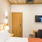 Апартаменты (Семейные апартаменты с 4 спальнями и кухней - 9 человек), Terrace Suites Istanbul