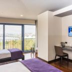 Апартаменты (Семейные апартаменты с 4 спальнями и кухней - 9 человек), Terrace Suites Istanbul