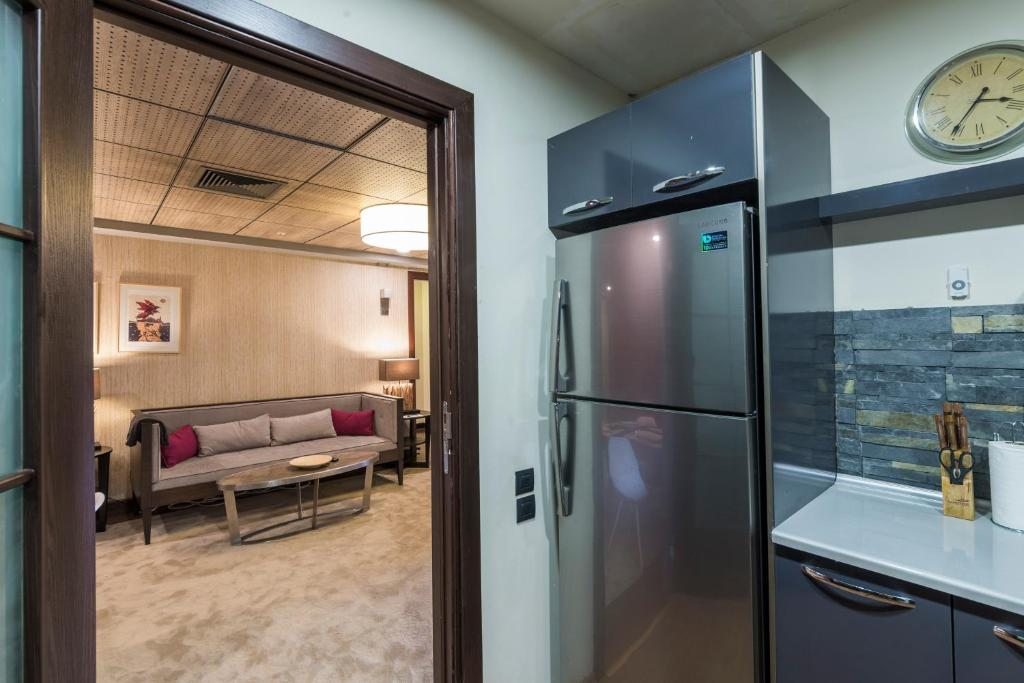 Апартаменты (Семейные апартаменты с 4 спальнями и кухней - 9 человек), Terrace Suites Istanbul