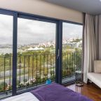 Апартаменты (Семейные апартаменты с 4 спальнями и кухней - 9 человек), Terrace Suites Istanbul