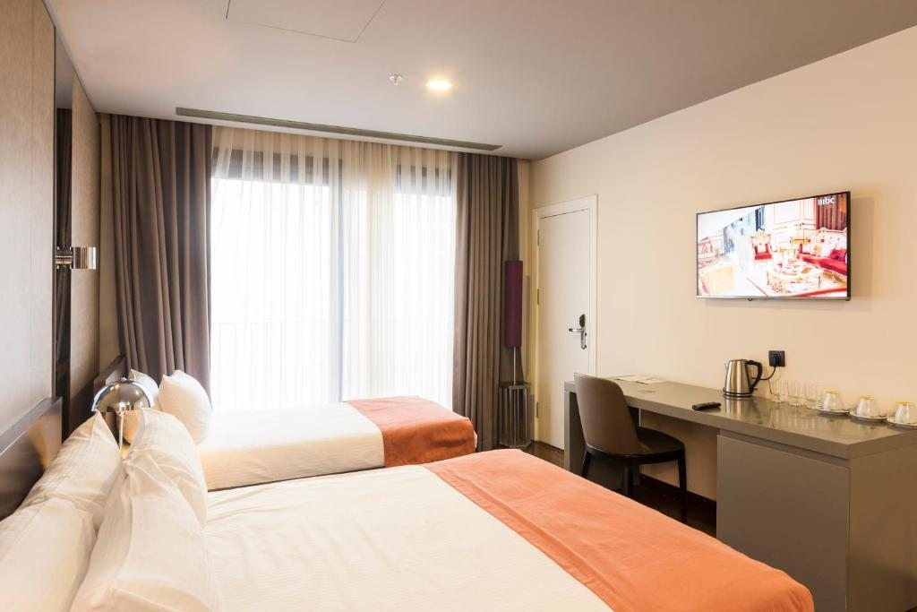 Апартаменты (Два смежных номера с кухней - 5 человек), Terrace Suites Istanbul