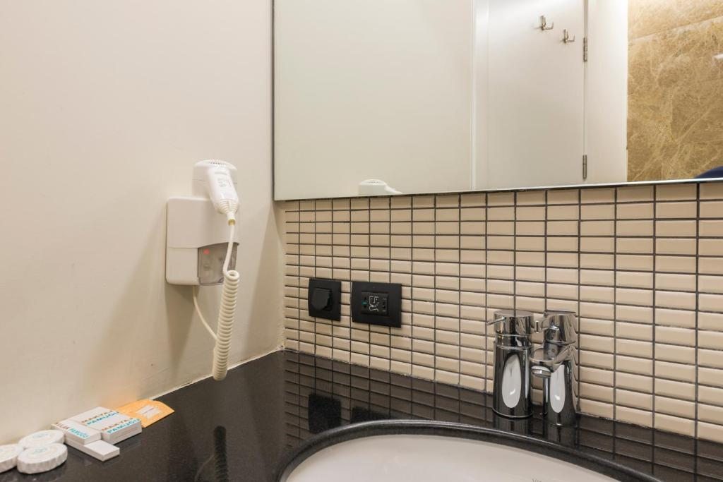 Апартаменты (Два смежных номера с кухней - 5 человек), Terrace Suites Istanbul
