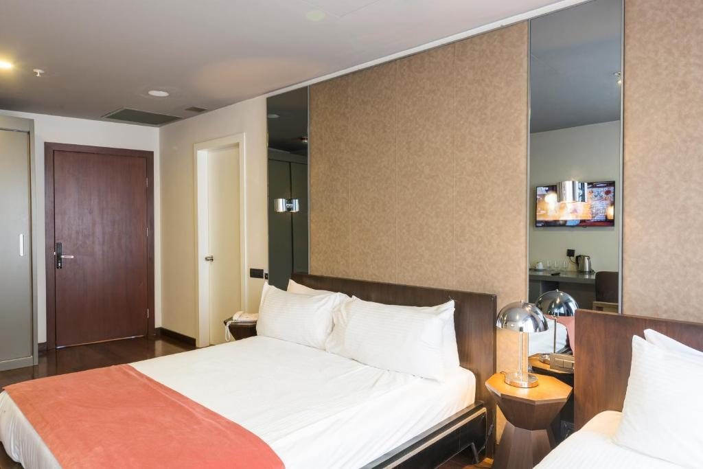 Апартаменты (Два смежных номера с кухней - 5 человек), Terrace Suites Istanbul