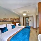 Трехместный (Трехместный номер «Комфорт»), THE TANGO HOTEL TAKSİM
