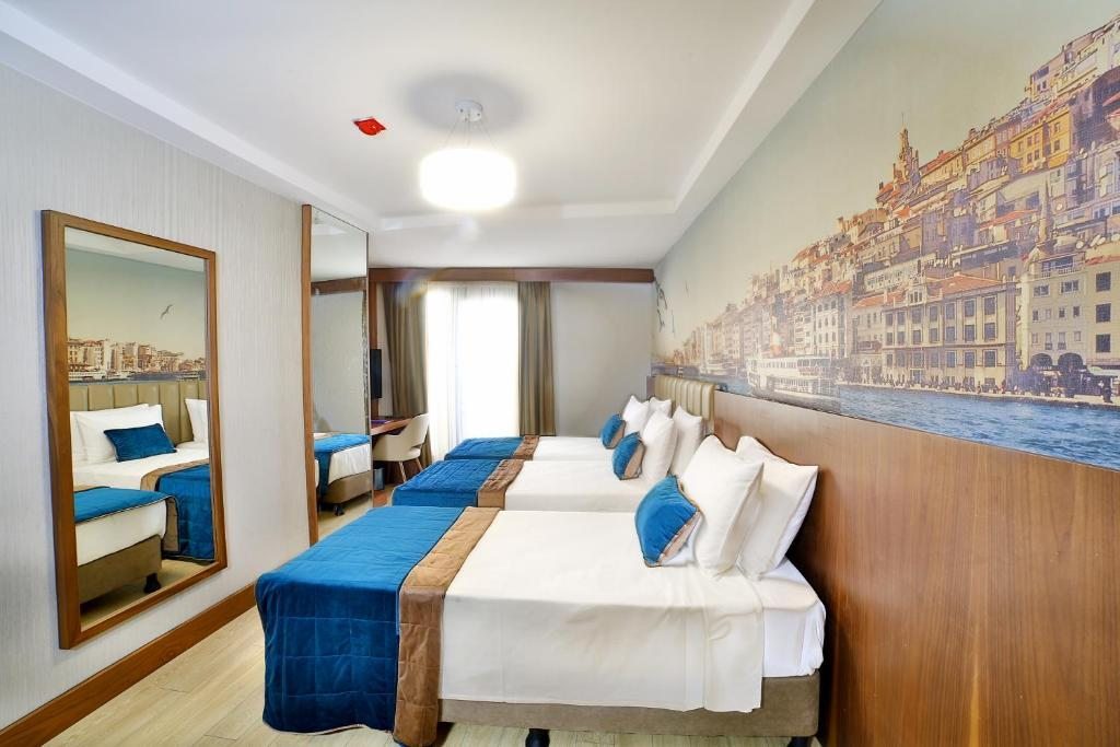Трехместный (Трехместный номер «Комфорт»), THE TANGO HOTEL TAKSİM