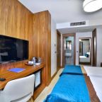 Двухместный (Номер с кроватью размера «queen-size» и балконом), THE TANGO HOTEL TAKSİM