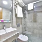 Двухместный (Номер с кроватью размера «queen-size» и балконом), THE TANGO HOTEL TAKSİM