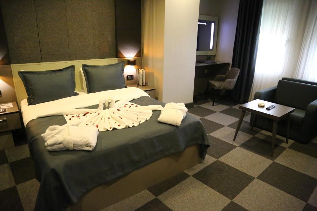 Трехместный (Номер «Фитнес» с кроватью размера «king-size» - Для некурящих), Tryp By Wyndham Istanbul Sancaktepe