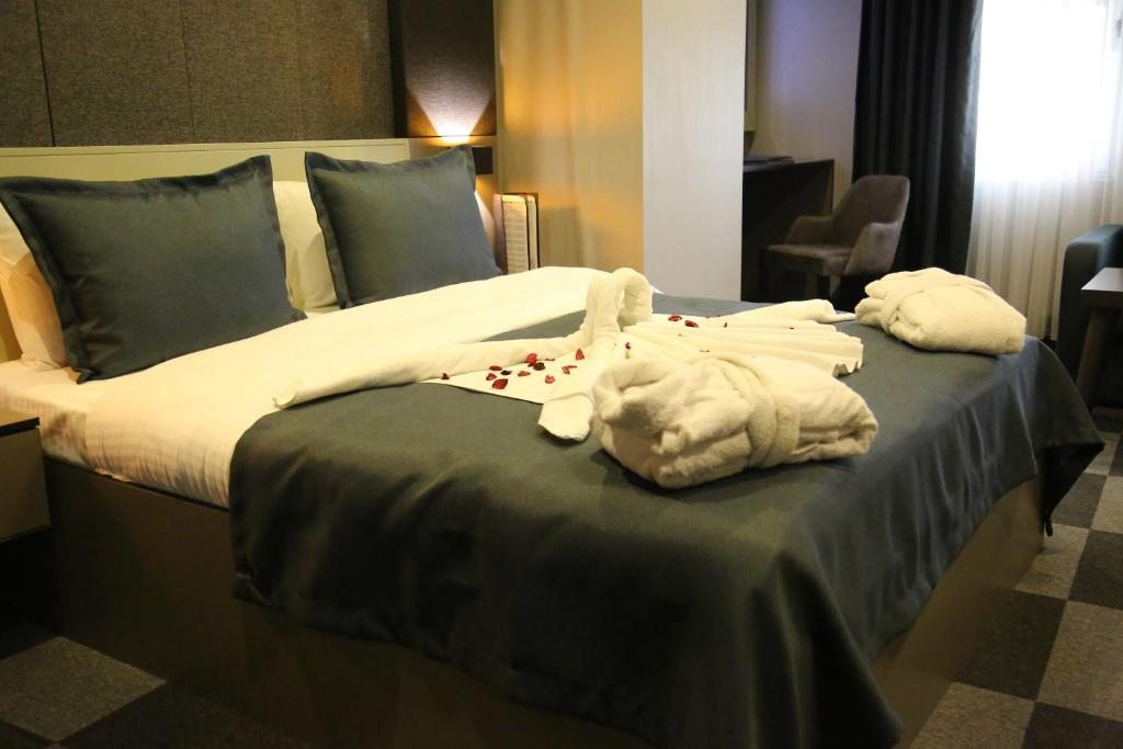 Трехместный (Номер «Фитнес» с кроватью размера «king-size» - Для некурящих), Tryp By Wyndham Istanbul Sancaktepe