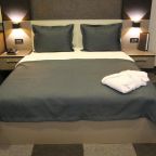 Четырехместный (Номер с кроватью размера 