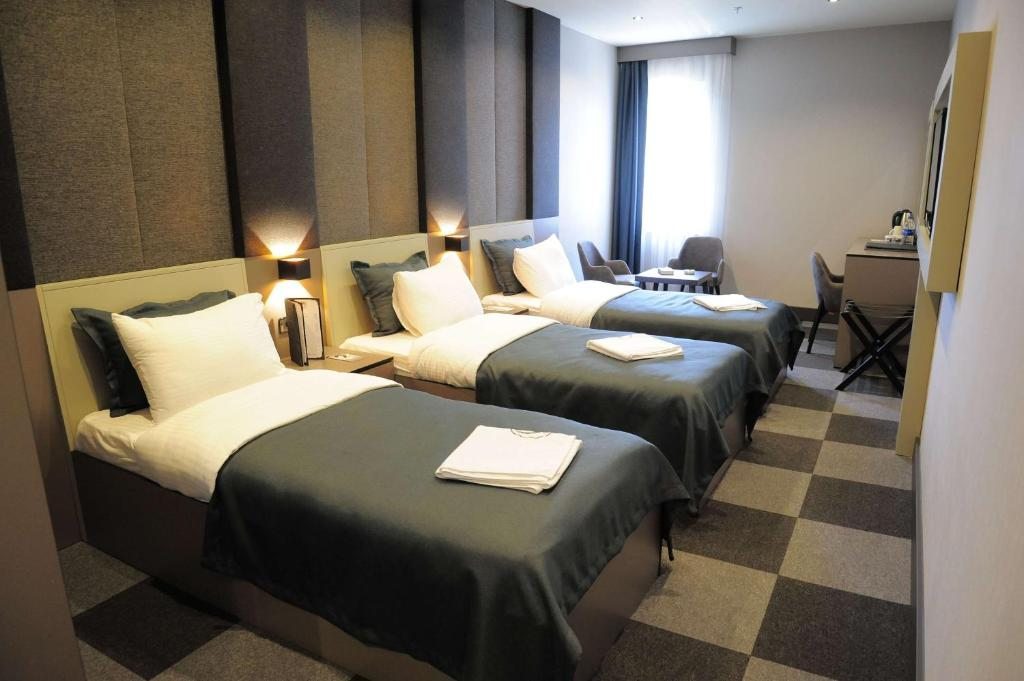Двухместный (Номер с 3 отдельными кроватями - Для курящих), Tryp By Wyndham Istanbul Sancaktepe