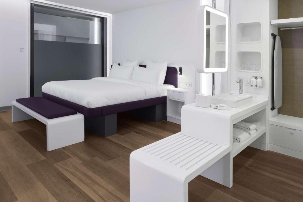 Сьюит (Полулюкс First Class), YOTEL Istanbul Airport (Landside)