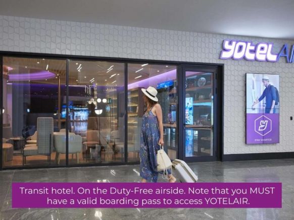 YOTELAIR Istanbul Airport (Airside)