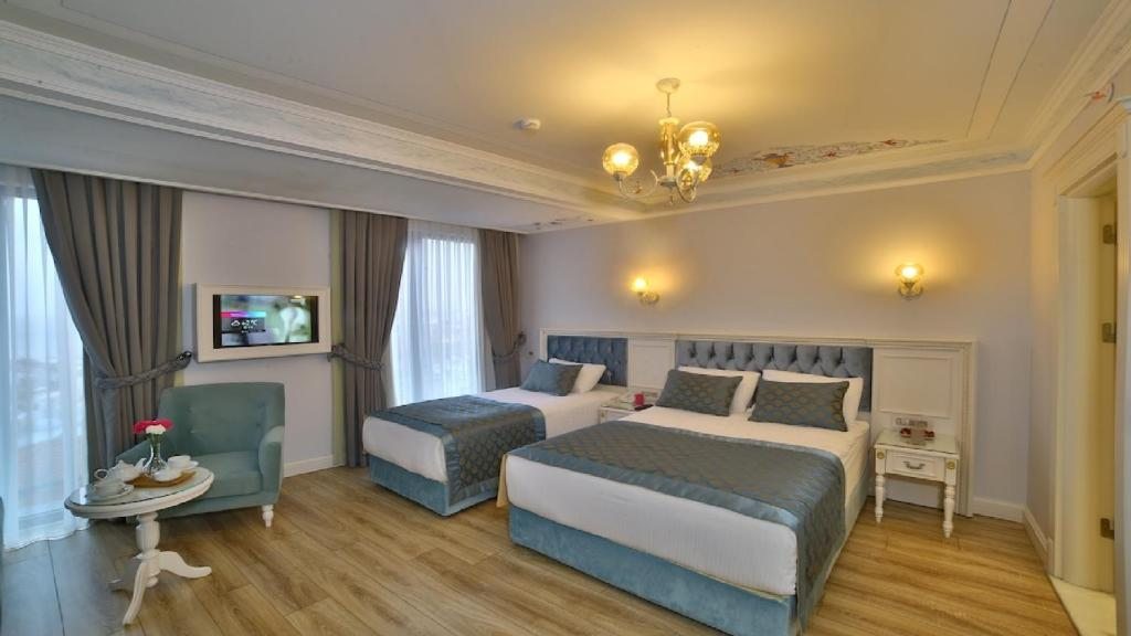 Трехместный (Улучшенный трехместный номер с видом на море), Yılsam Sultanahmet Hotel